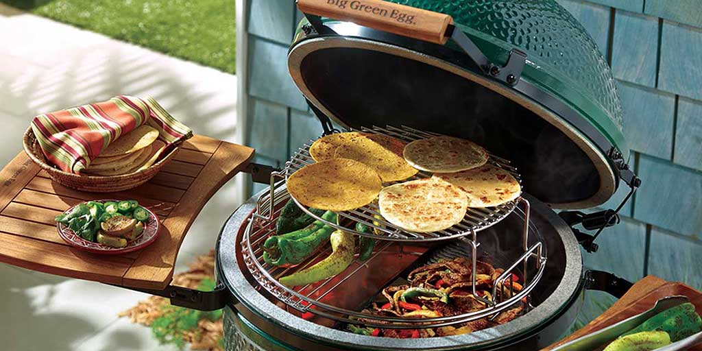 Big Green Egg 2XL grils Big Green Egg 2XL grils